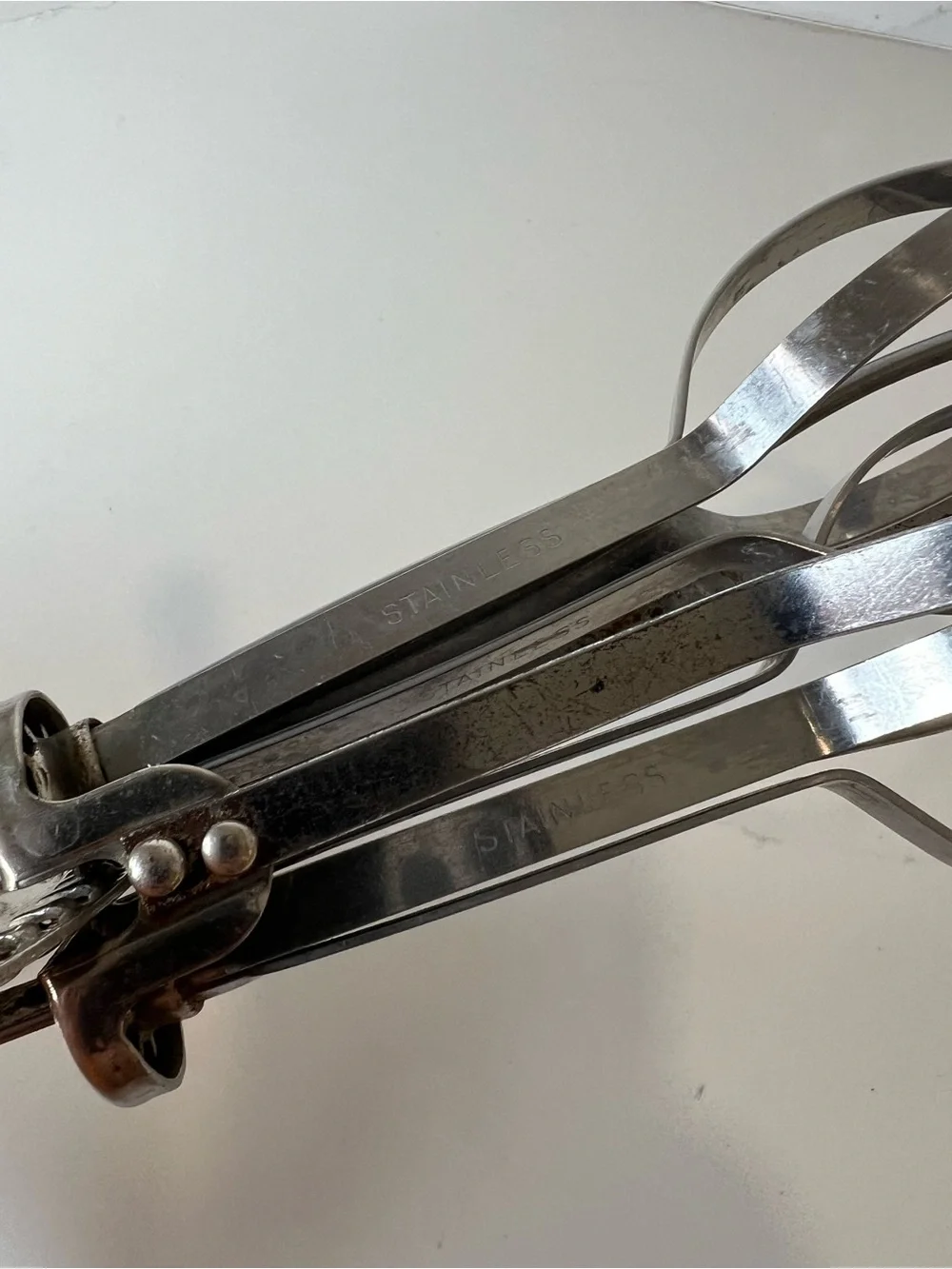 Vintage Kitchen Hand Mixer (Egg Beater)